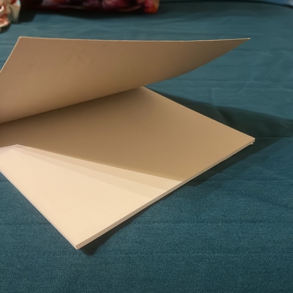 💝 10/$10 💝 Note Pad Red Ribbon (34 Pages) - Picture 2 of 8